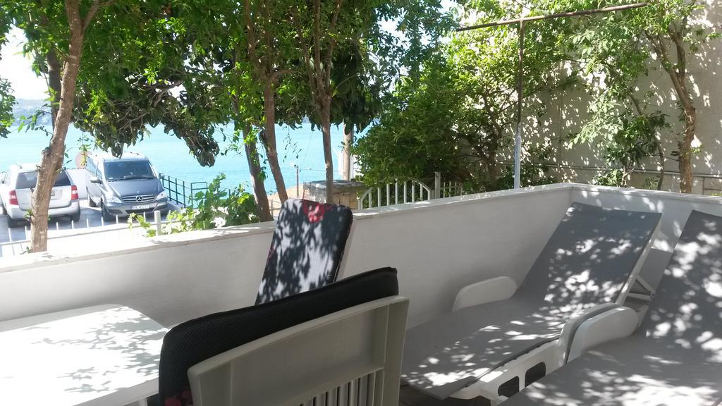 G&B Apartments Trogir Buitenkant foto